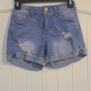 Vanilla star jean shorts size 0